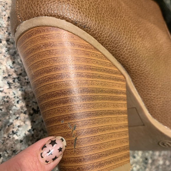 Woman’s high boots - Picture 5 of 8